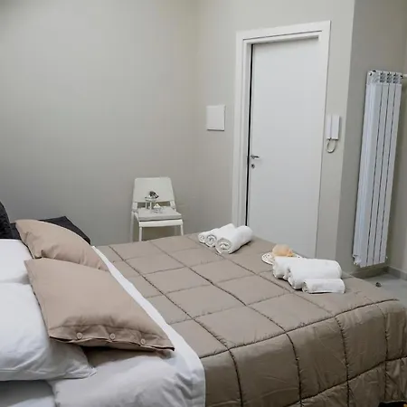 Il Vicoletto كاستيلاّماري دي ستا